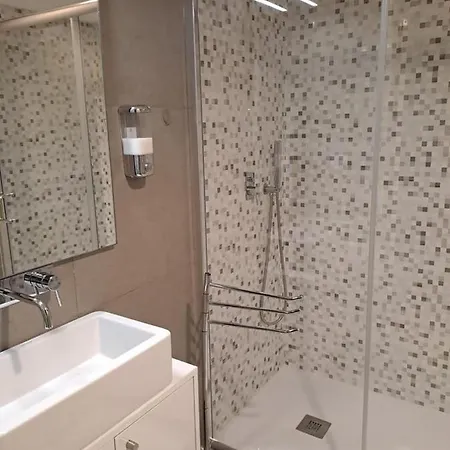 Apartment Cc Downtown Palace - B *